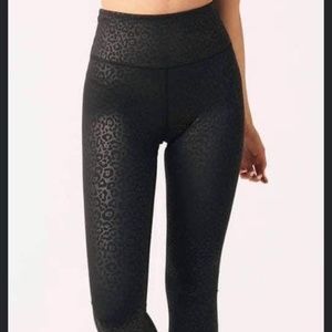 Zyia Black Leopard Light n Tight 4 28" NWOT